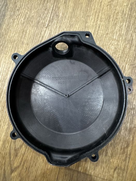 Кришка зчеплення KTM 2009-2015