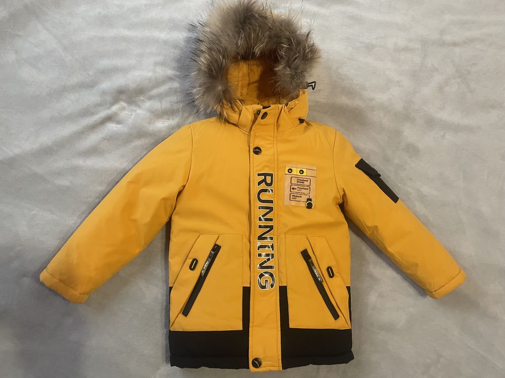 Продам зимнюю куртку парку пуховик р.104-110