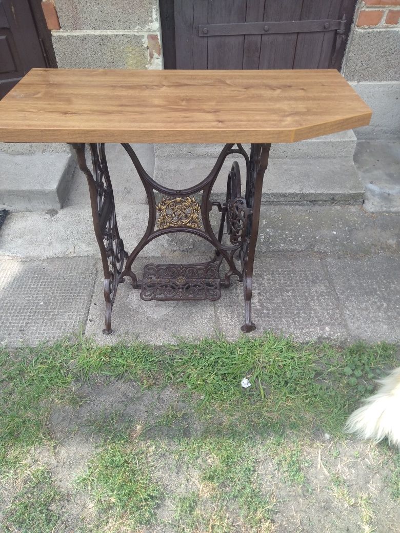 Oryginalne stare biurko