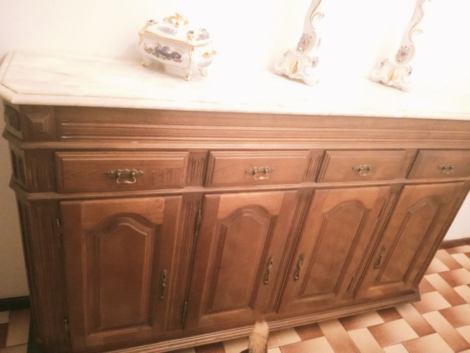 Aparador de corredor