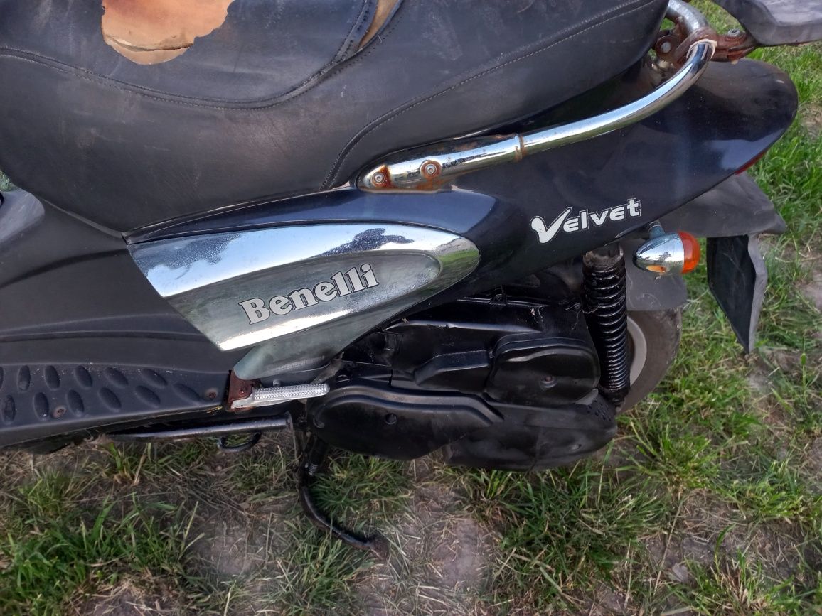 Benelli  velvet 125 części