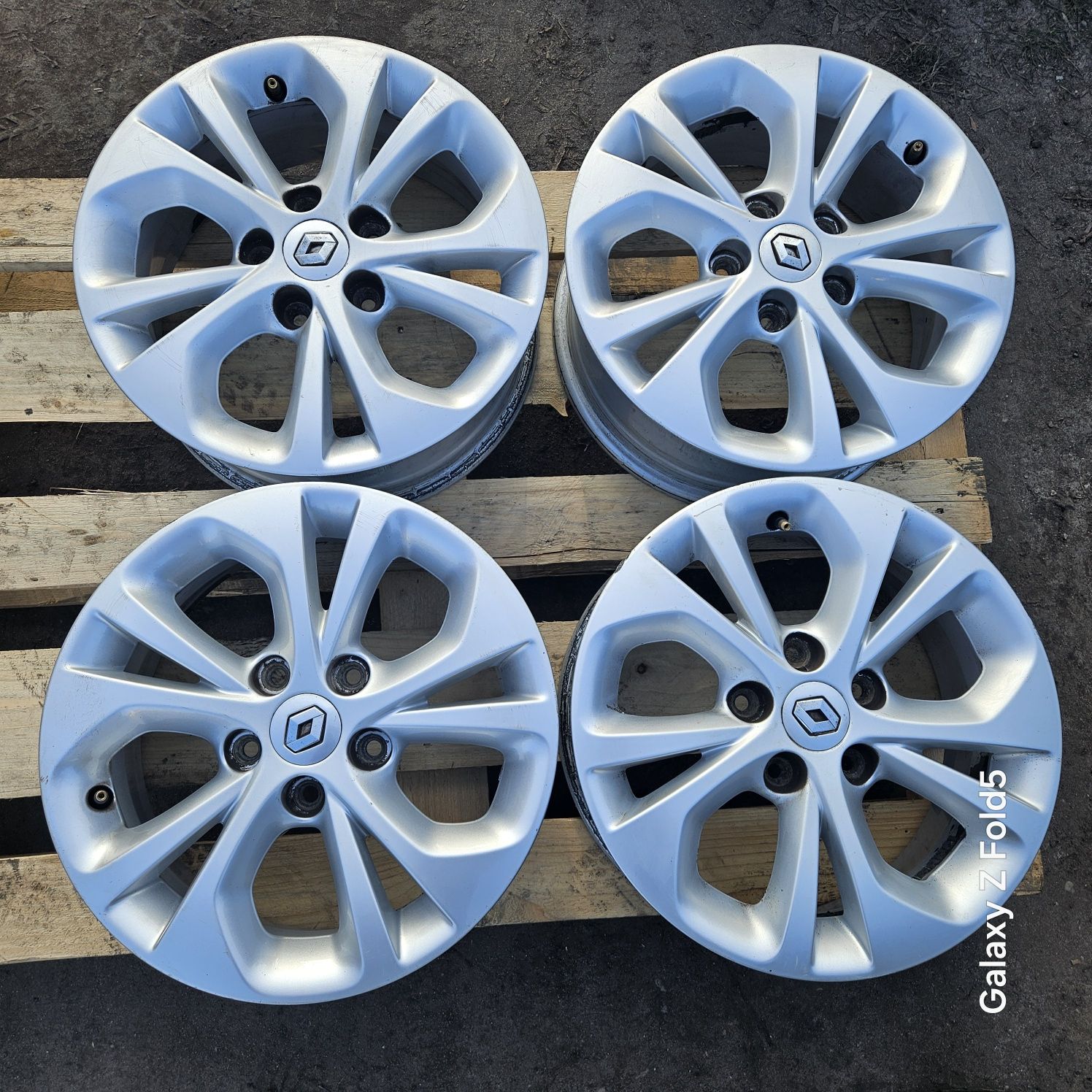Alufelgi 15 Renault Kangoo Mercedes Citan 5x108 ET44 TPMS