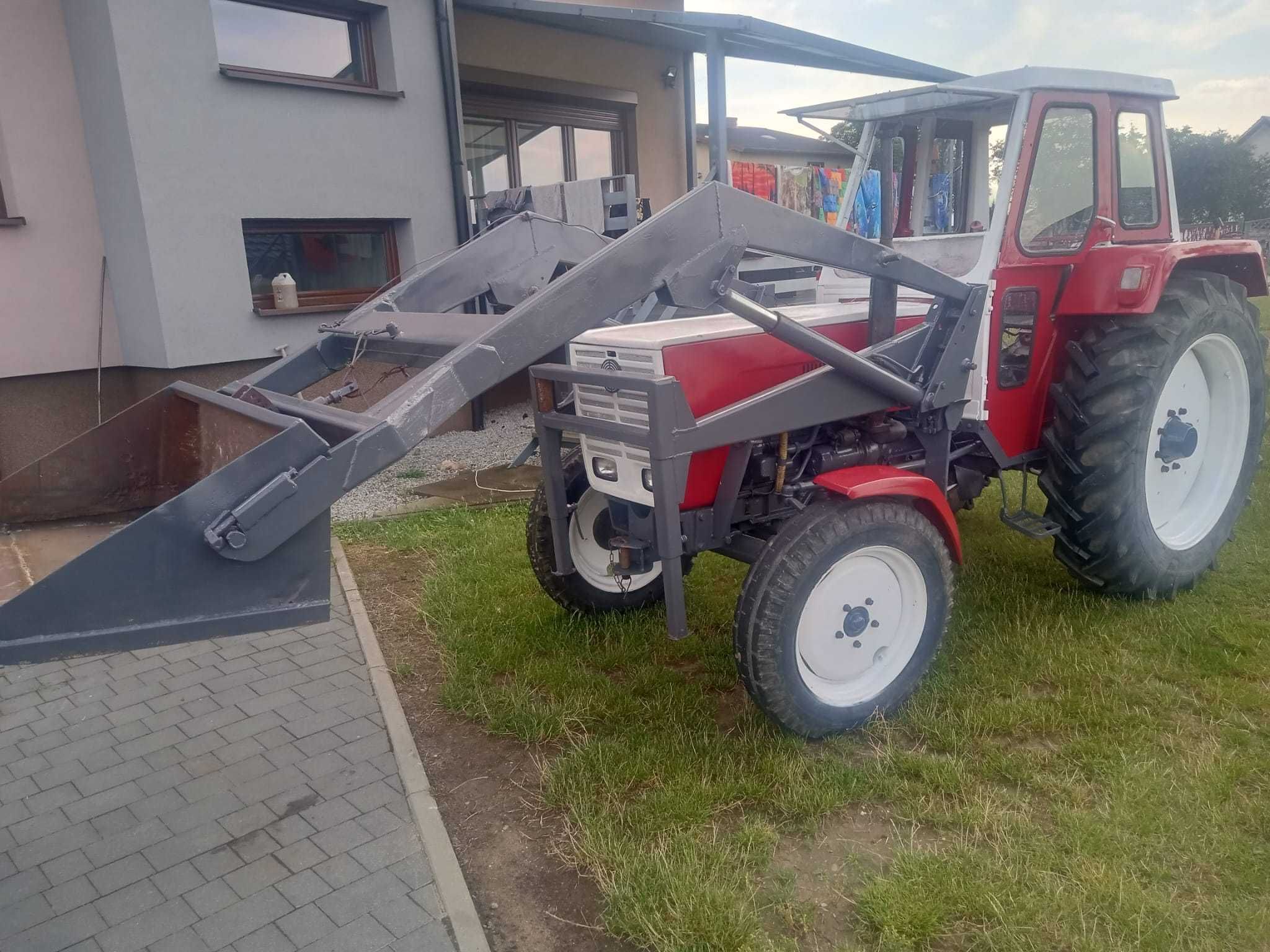 STEYR 760 z turem