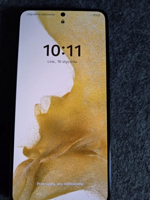Samsung S22 8gb/128 ROM