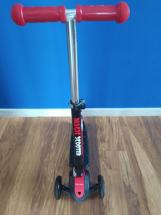 Hulajnoga Milly Mally Scooter Magic czerwona