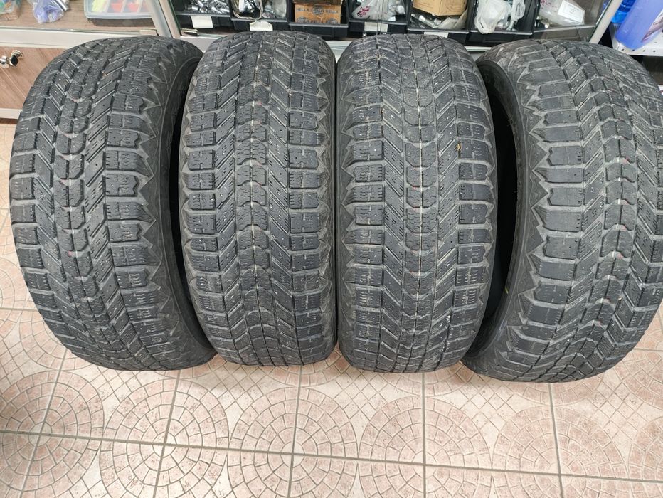 225/55 R17 Firestone Winterforce