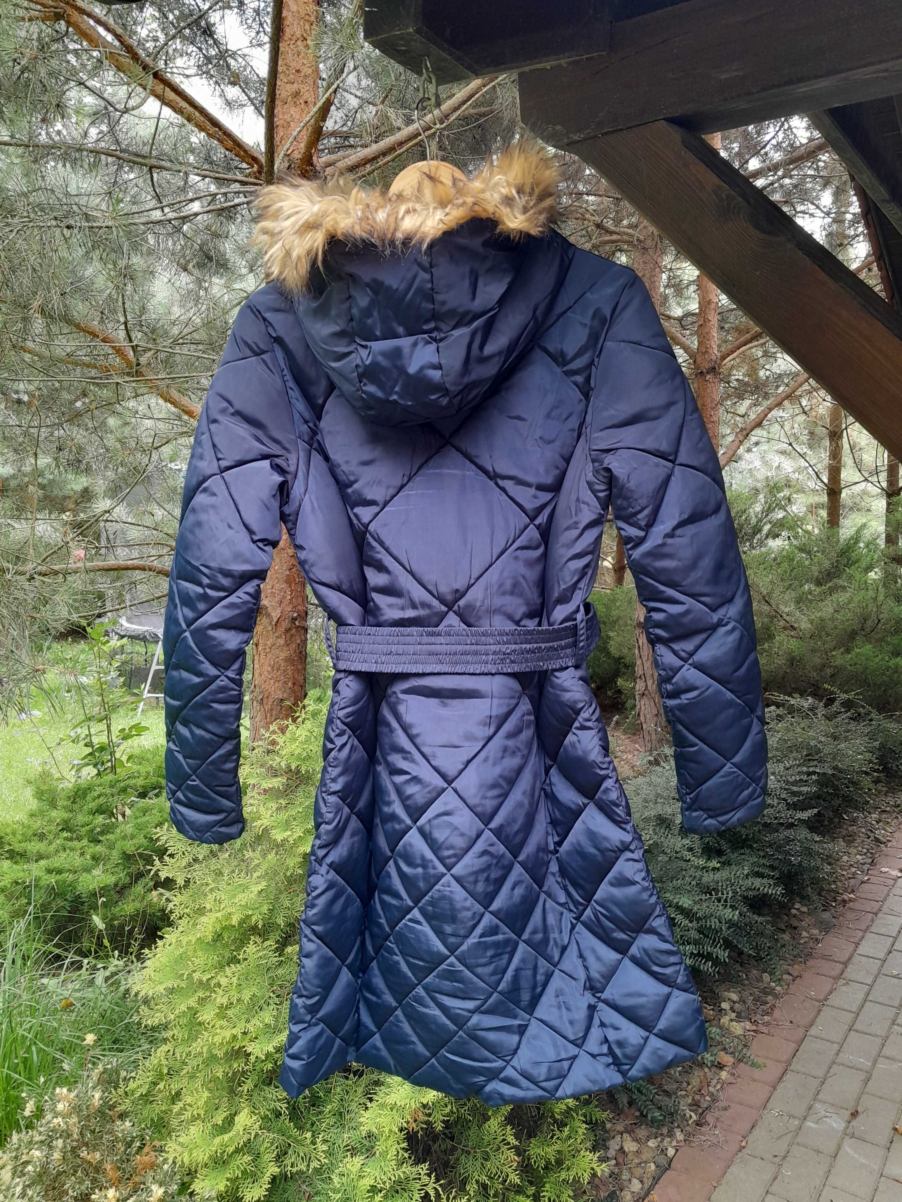 Kurtka zimowa 38