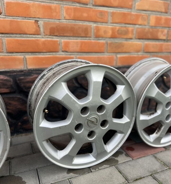 Диски r15 5*110 et49 6j*15