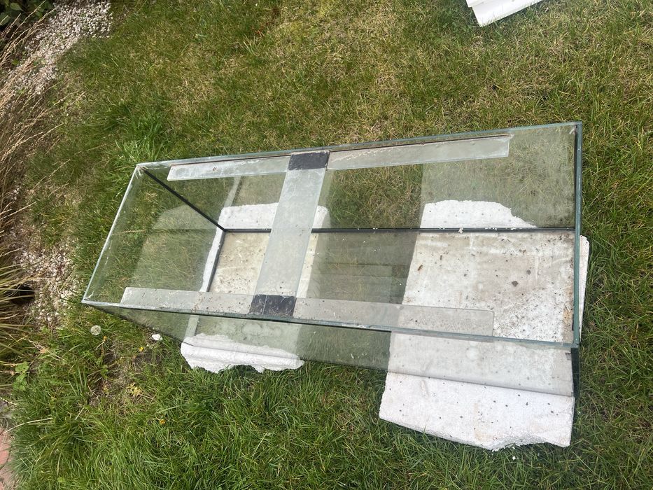 Akwarium 300l 129x50x47