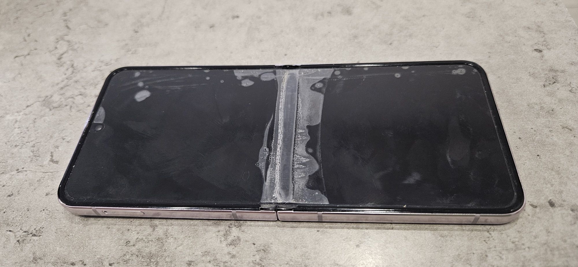 Samsung Galaxy Z Flip 5