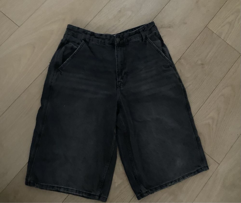 шорти bershka 38 р