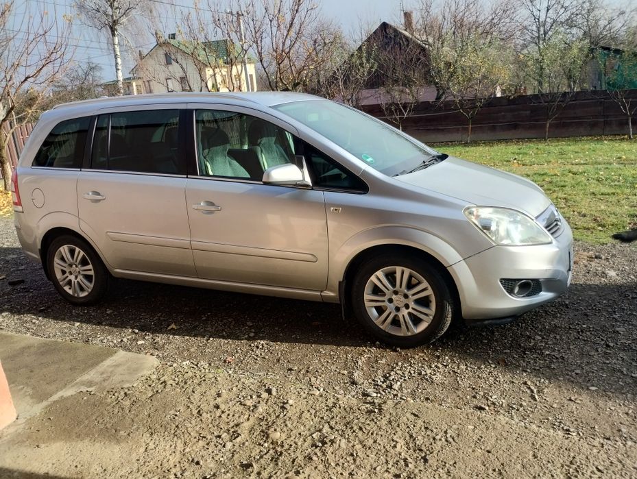 Opel zafira 2008