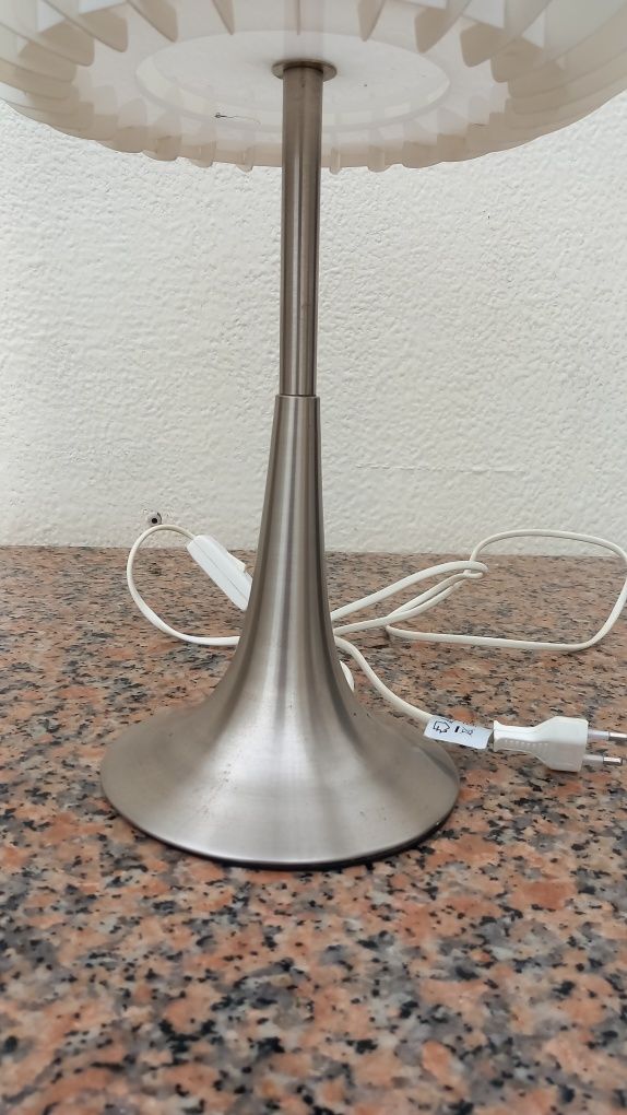 CANDEEIROS NOVOS,INOX,ACRÍLICO E MADEIRA.Casa,Sala,quarto,Garagem,Hall