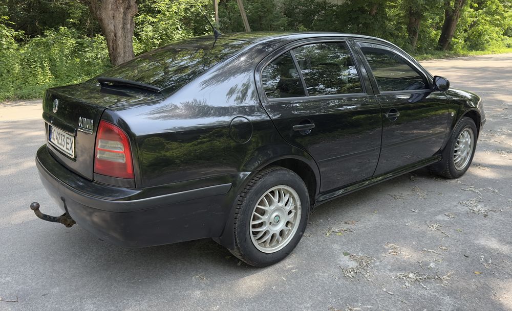 Продам шкода октавія тур 1.9 тді 2006 рік