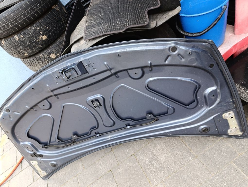 Капот renault Clio III 3 2006