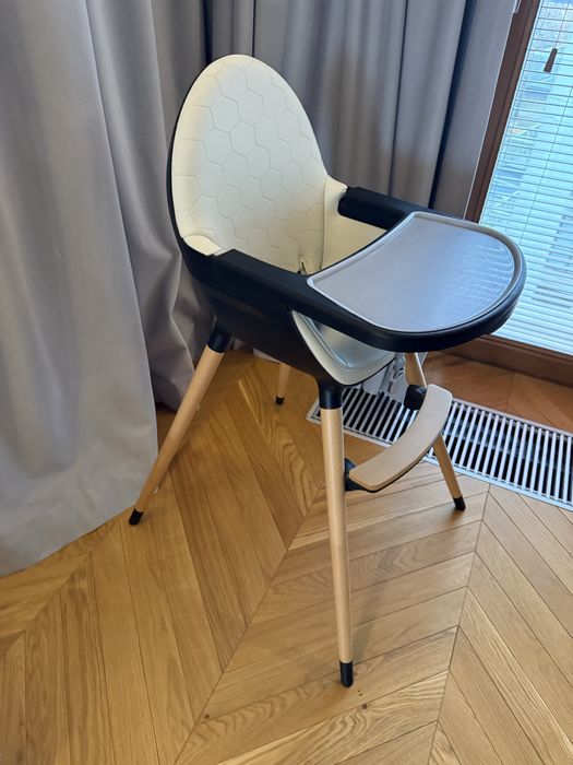 Krzesłko do karmienia Kinderkraft Fini 2