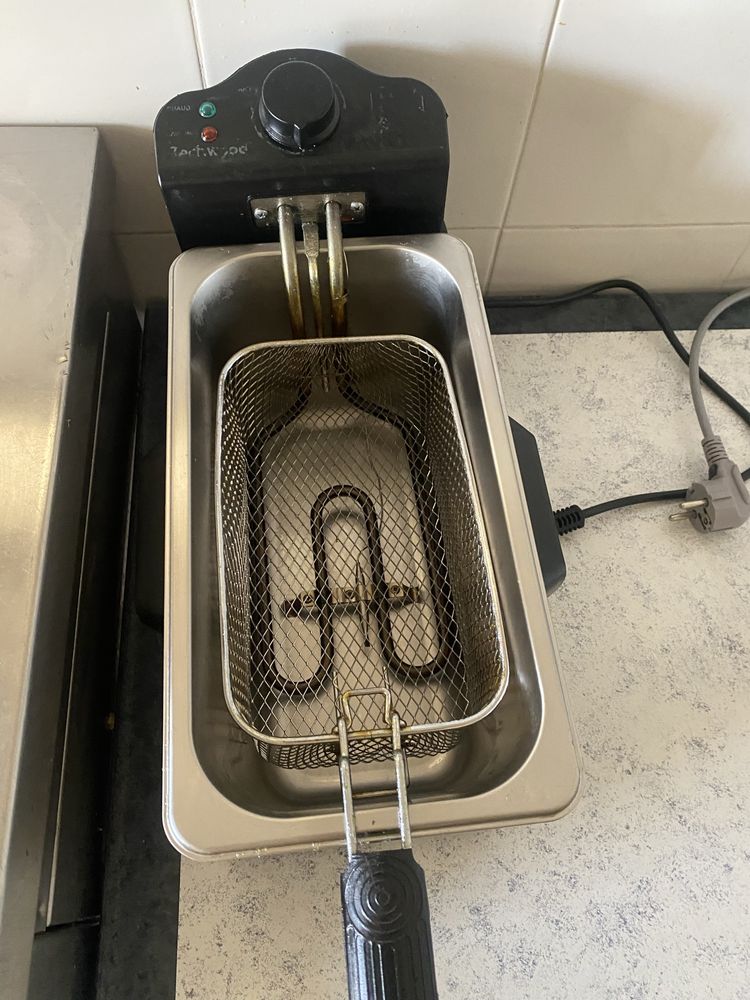 Equipamentos de pizza e sanduiches