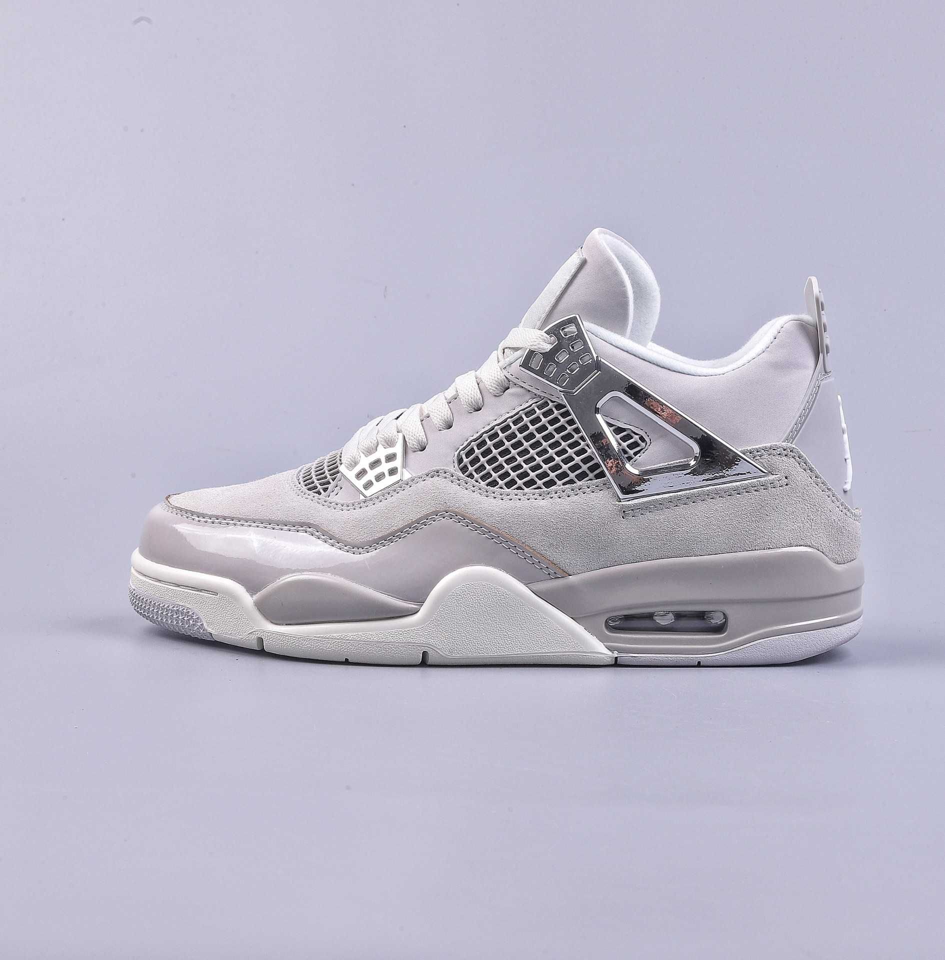 NIKE Air Jordan 4 WMNS “Frozen Moments” AQ9129-