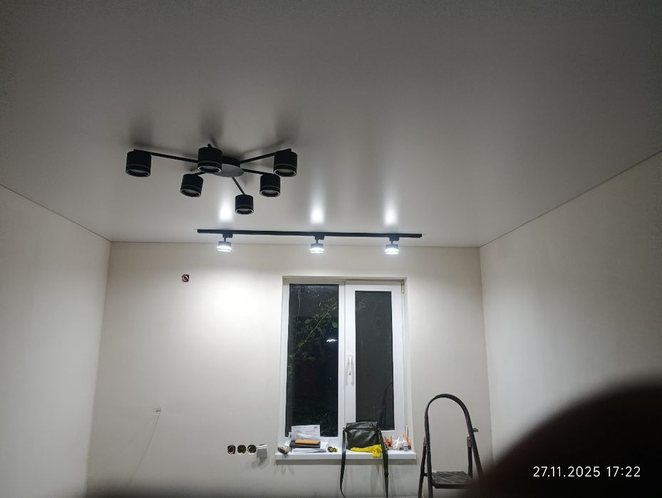 Установка і ремонт натяжних стель.