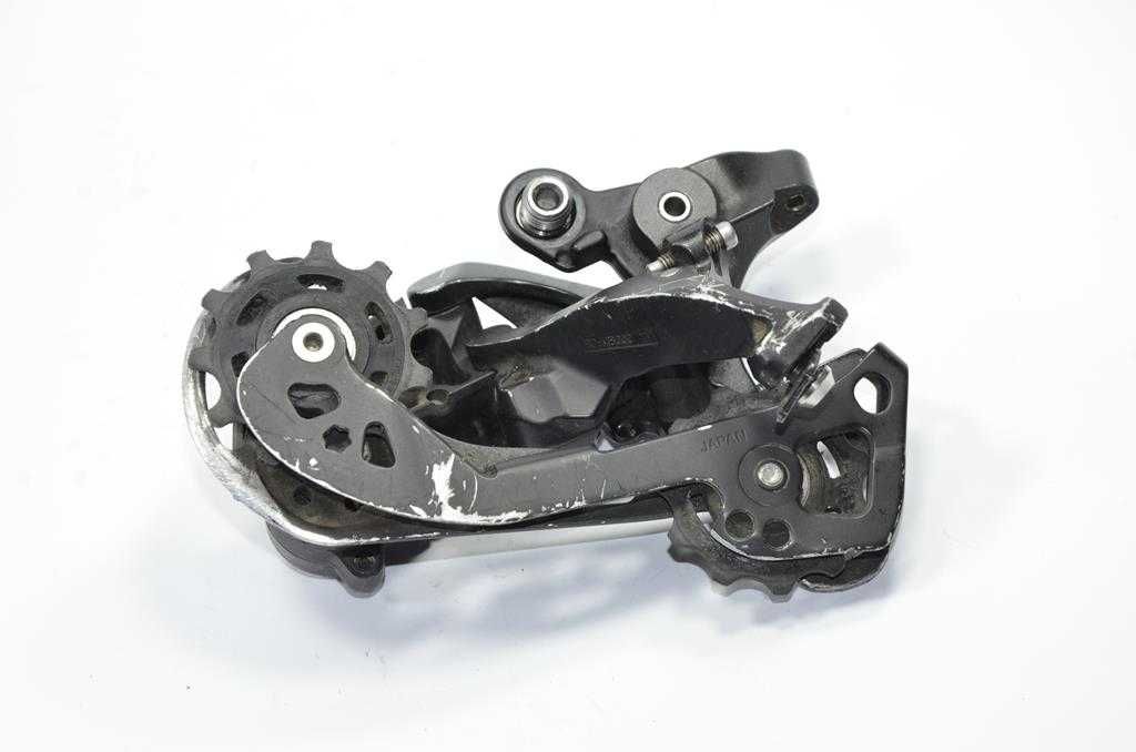 Przerzutka tylna tył 11 rzędowa Shimano XT RD-M8000 Opis !