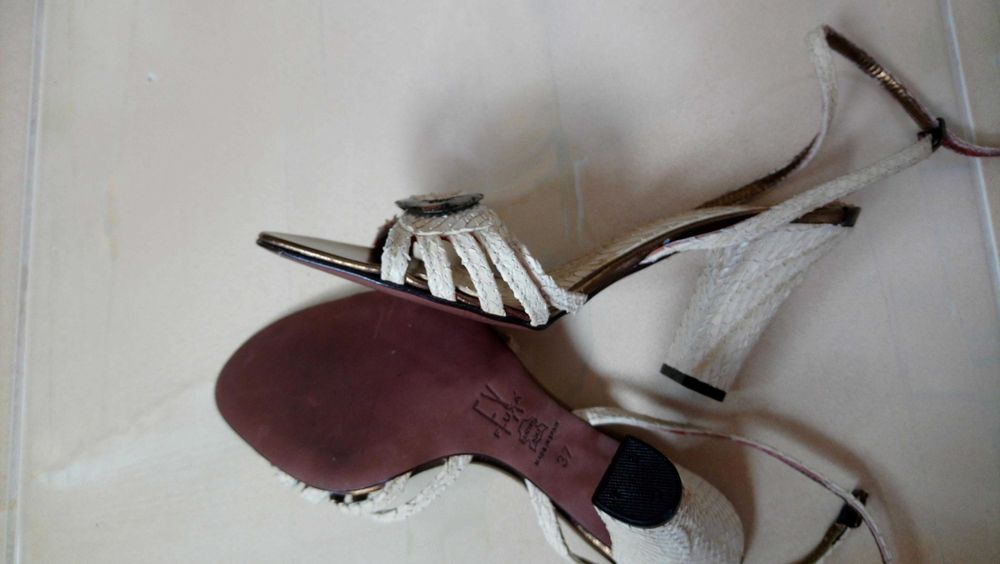 sandały Fluxa 37, buty 37, cream, ecru, beż, wąż