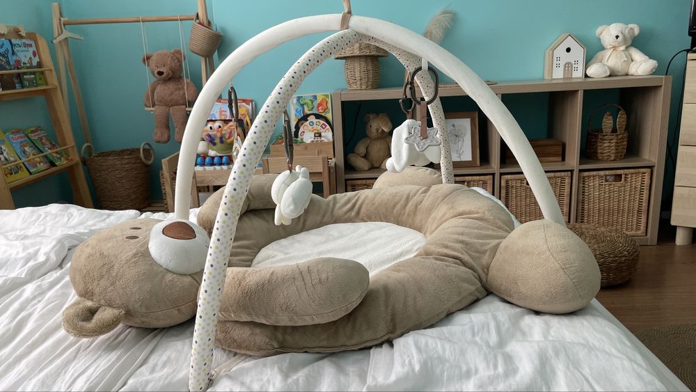 Інтерактивний розвиваючий дитячий коврик/ліжечко фірма Carero Чехія