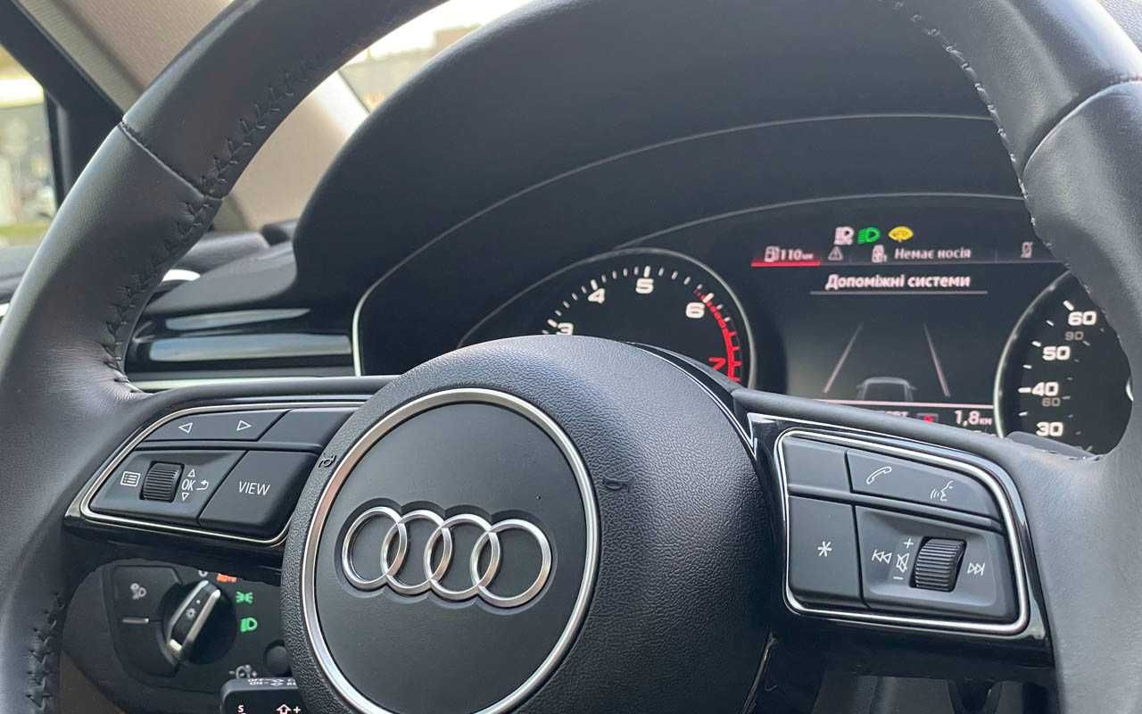 Audi A4 Premium 2020 White