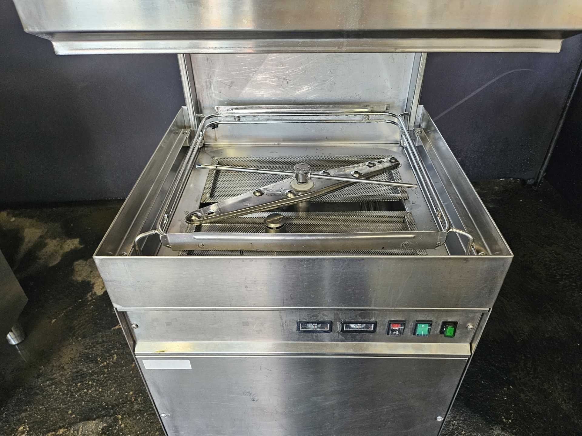 Máquina de lavar loiça industrial