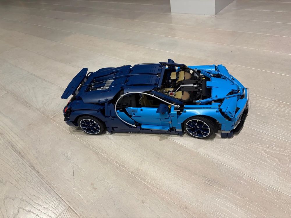 Klocki Technic Bugatti Chiron 42083 z 3599 Elementow