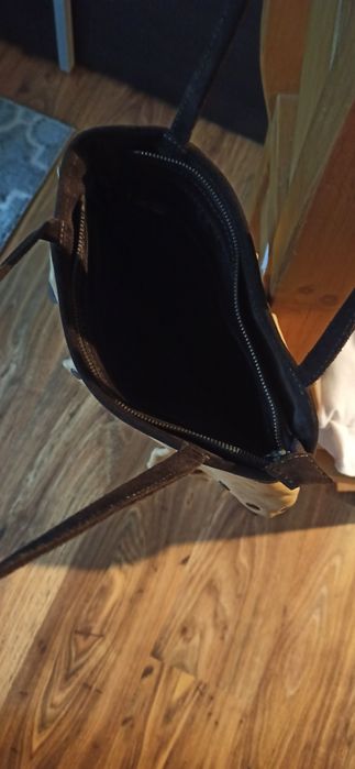 Skórzana torebka damska, mieści A4