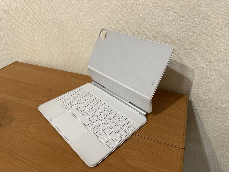 Чехол клавіатура Magic Keyboard для iPad Pro 11 (4/5/6th gen оригінал