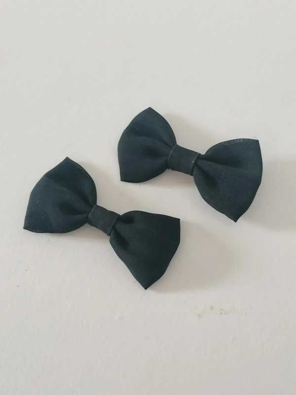 Conjunto 2 Ganchos com laço preto pequeno Claire's