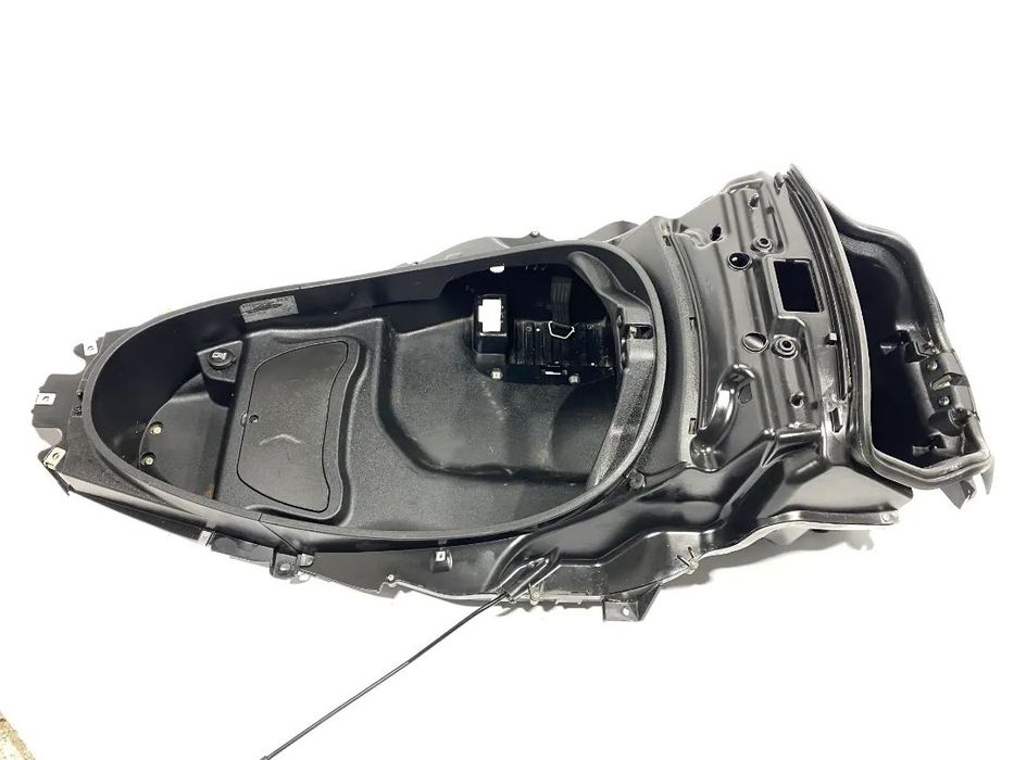 Kufer schowek Piaggio MP3 400  500  09-13R