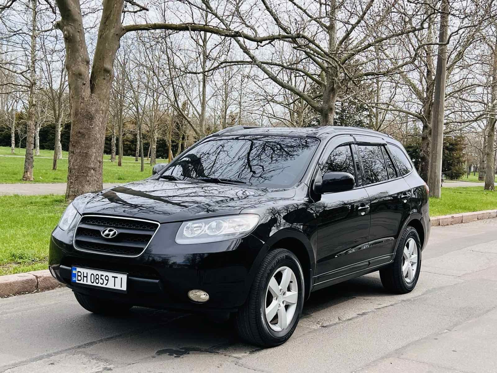 Продаю Hyundai Santa Fe