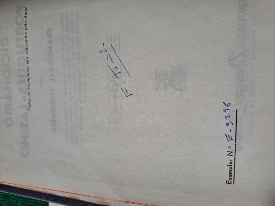 Dicionário Português Latino - Francisco Torrinha