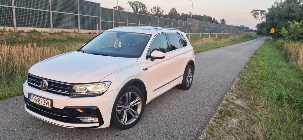 Volkswagen Tiguan Virtual cockpit R-Line Automat mały przebieg