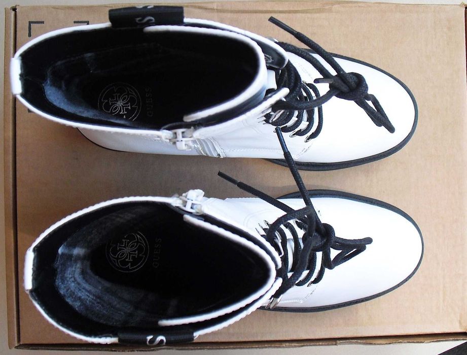 Ботинки женские Guess Комбат милитари