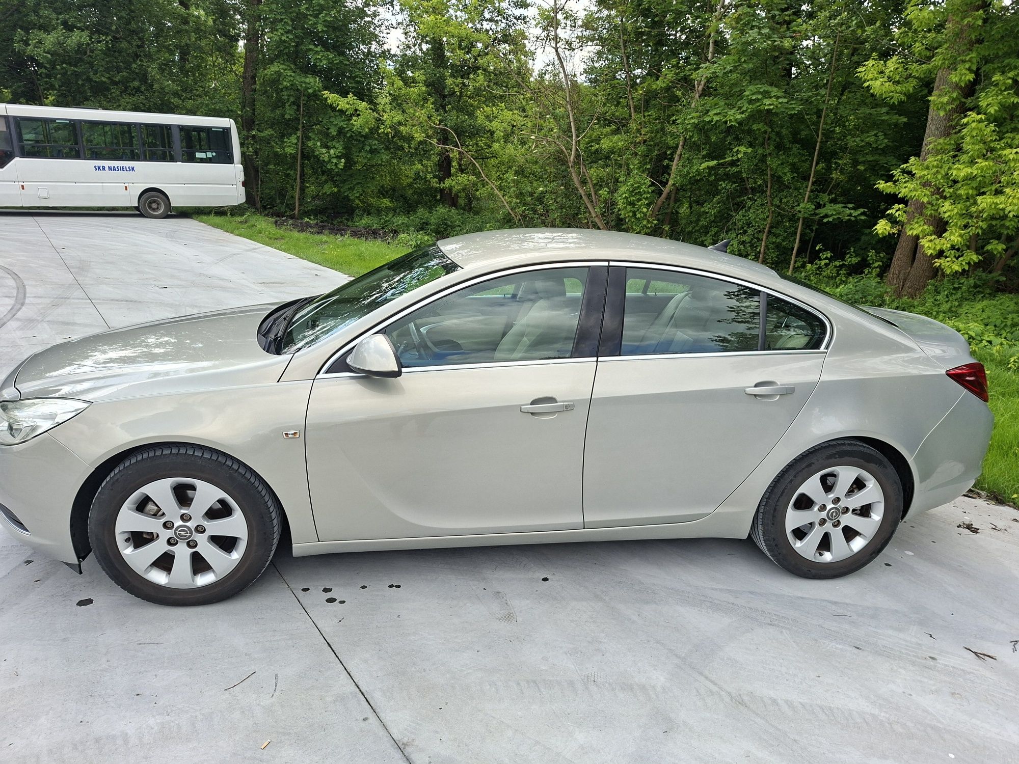 Opel lnsignia 1.8 bezyna.