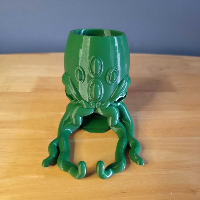 Wieża do Kości Cthulhu – Mistyczny Rytuał Każdego Rzutu!