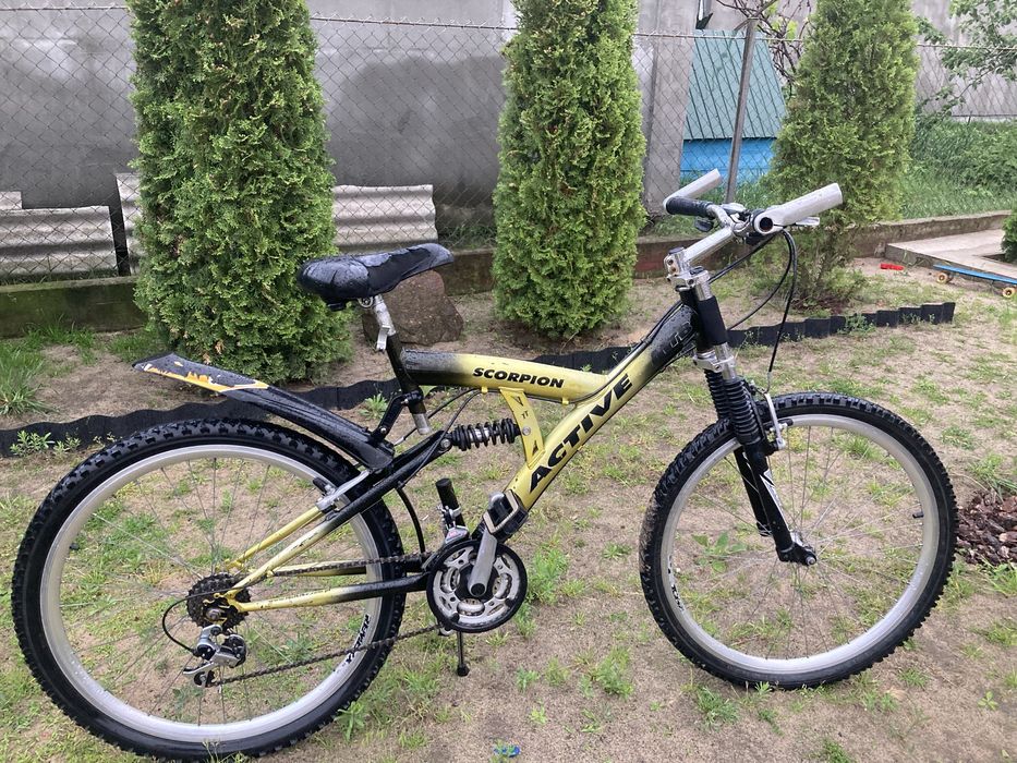 Продам велосипед розмір колес 24