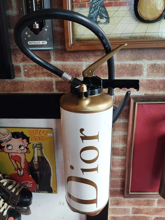 Extintor de Incêndio Decorativo