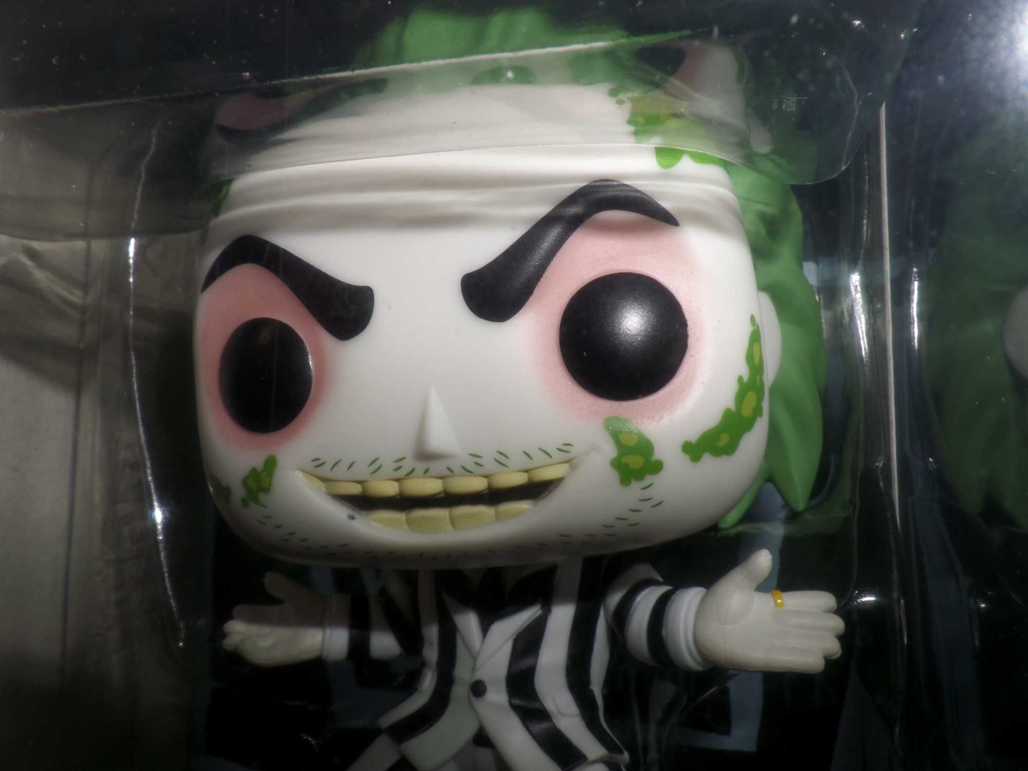 Фігурка Бітлджюс Funko Pop! Plus Beetlejuice on Tombstone #1757