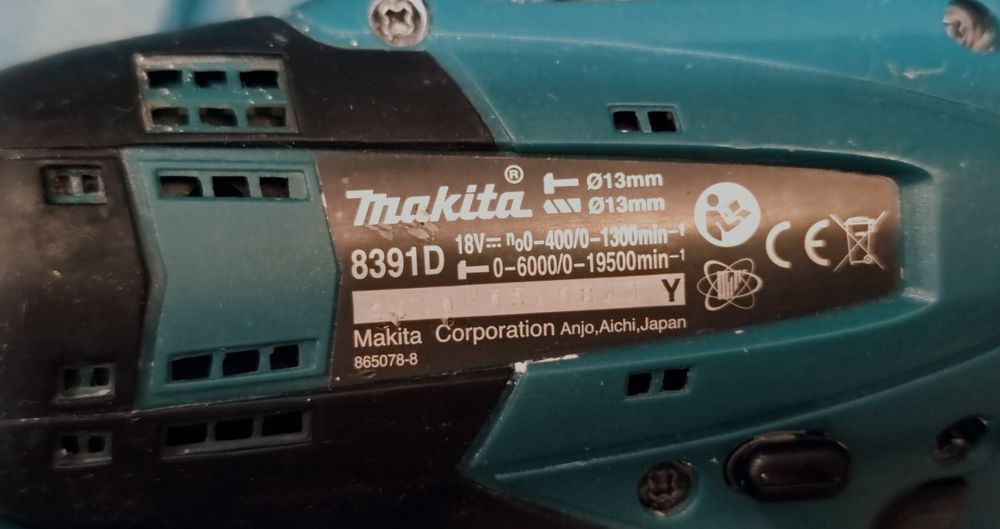 Wkrętarka udarowa Makita 8391D + ładowarka + walizka + aku