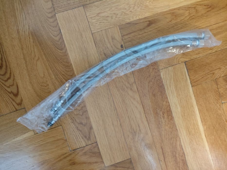 Nowe wężyki do podłączenia baterii / kranu – 3/8 cala, 40 cm (2 szt.)