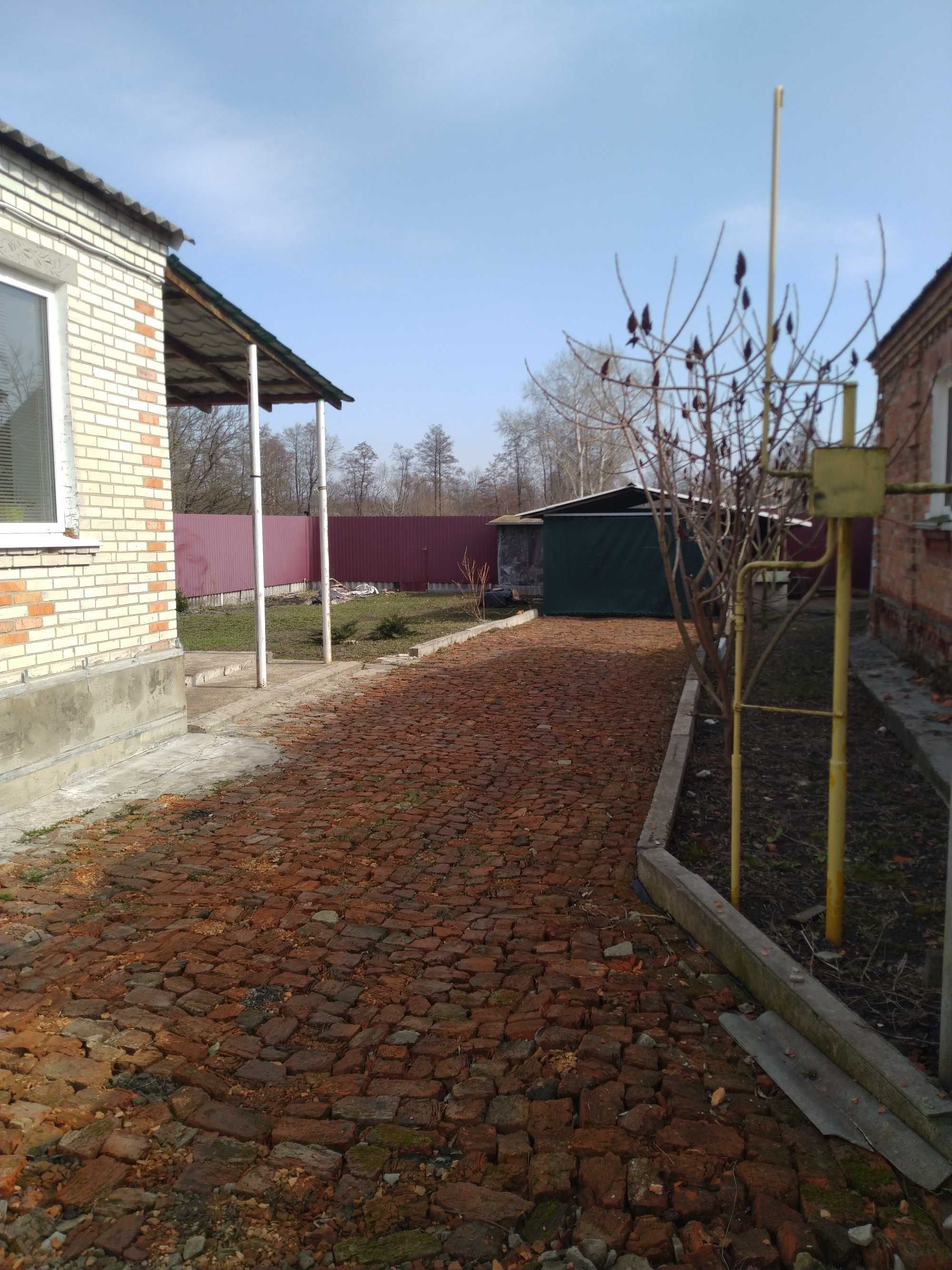 Продається будинок з усіма зручностями