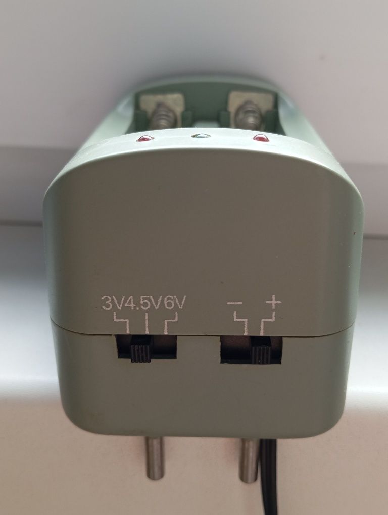 Зарядное устройство/блок питания  XM-508