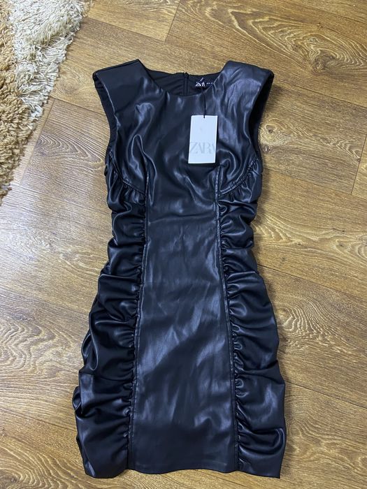 Жіноча сукня ZARA