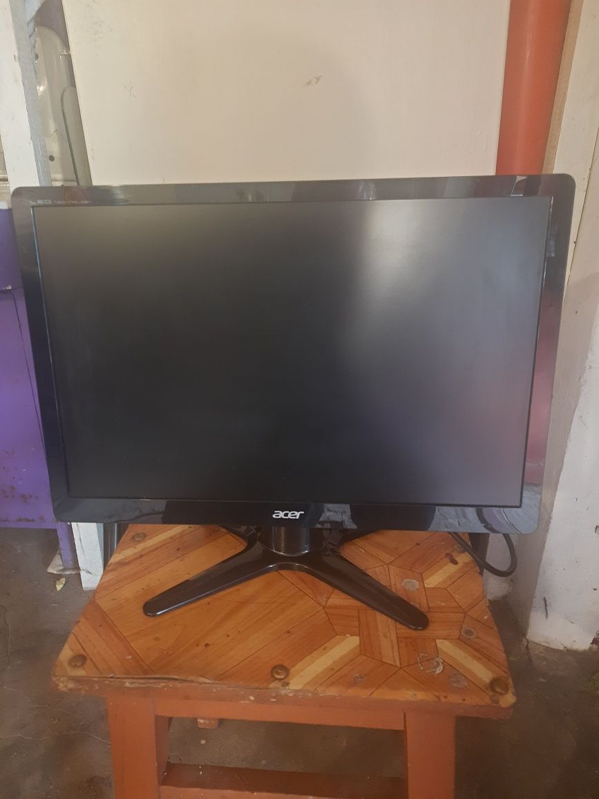 Мониторы LCD Асеr 20" и 19"