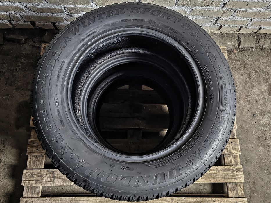 Зимові 215/60r16 Dunlop | 8mm | 2022 | Преміум шини | Як нові/Ідеальні