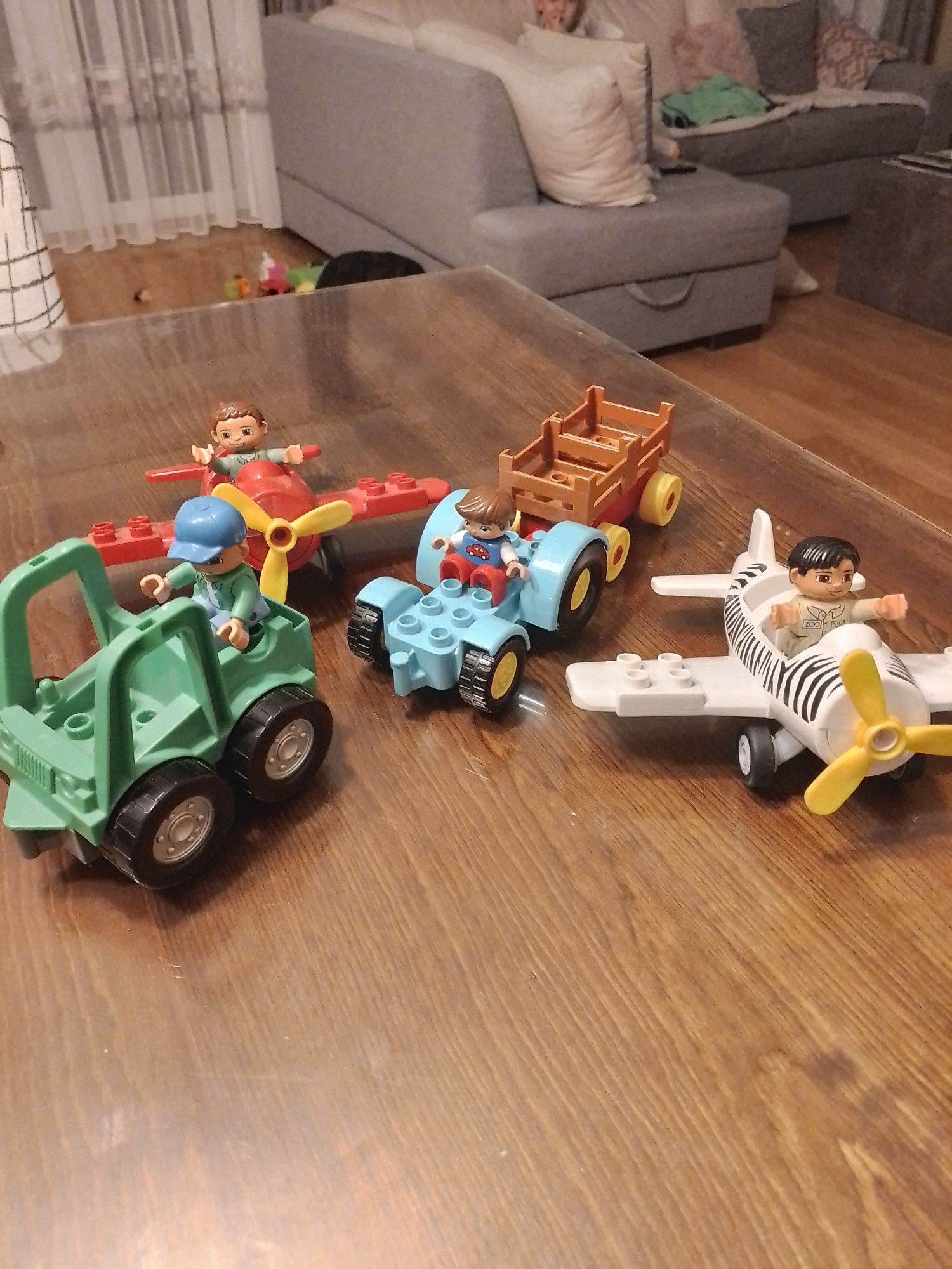 Pojazdy lego duplo cena 28zł szt